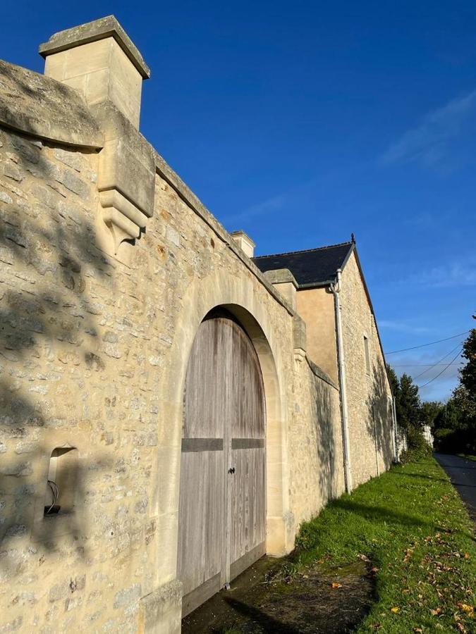 Le Clos Du Bas Courtil Guesthouse B&B Omaha Beach Osmanville エクステリア 写真